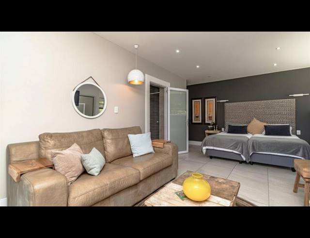 4 BEDROOM HOUSE FOR SALE IN PINNACLE POINT GOLF ESTATE